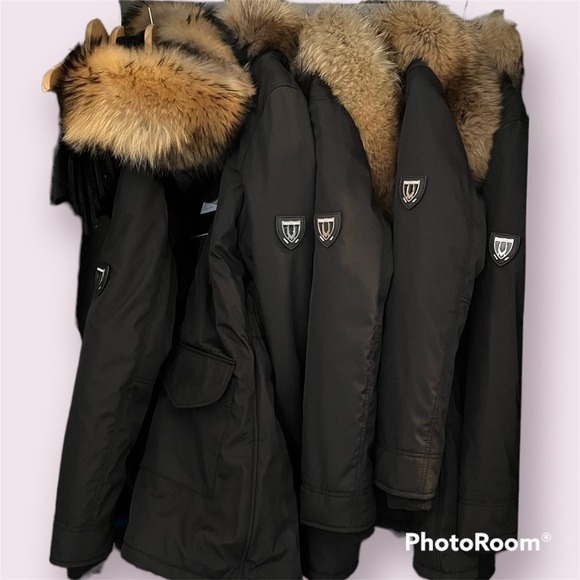 DOWN-FILLED Winter Jacket! Real Fur On The Hood! 🤩Imported From 🇫🇷 France 🤩 - Picture 5 of 10